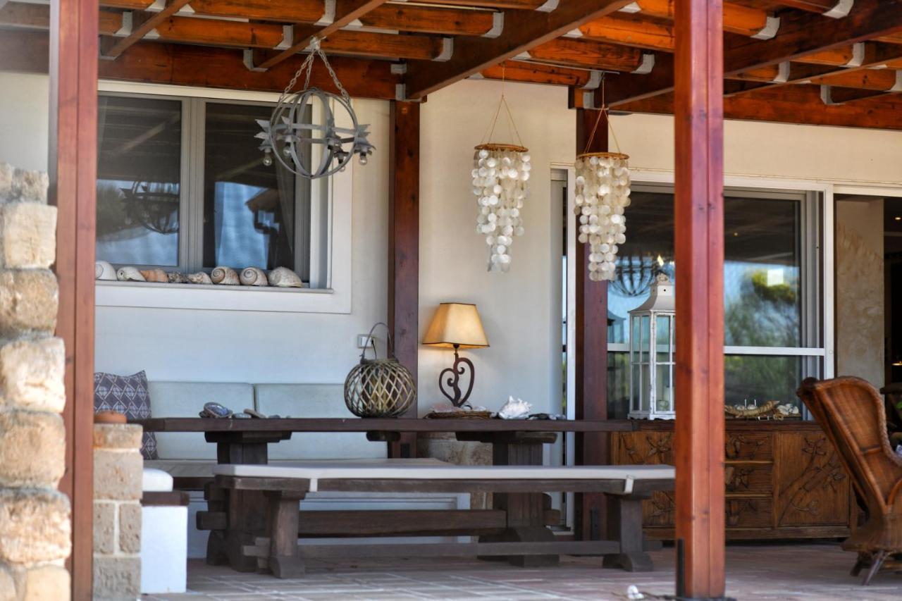 Luxurious Villa By The Sea Posidhonía المظهر الخارجي الصورة