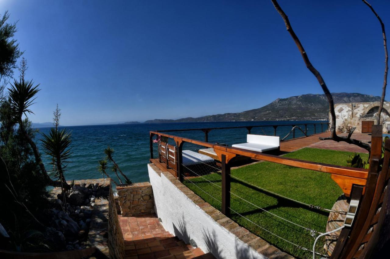 Luxurious Villa By The Sea Posidhonía المظهر الخارجي الصورة